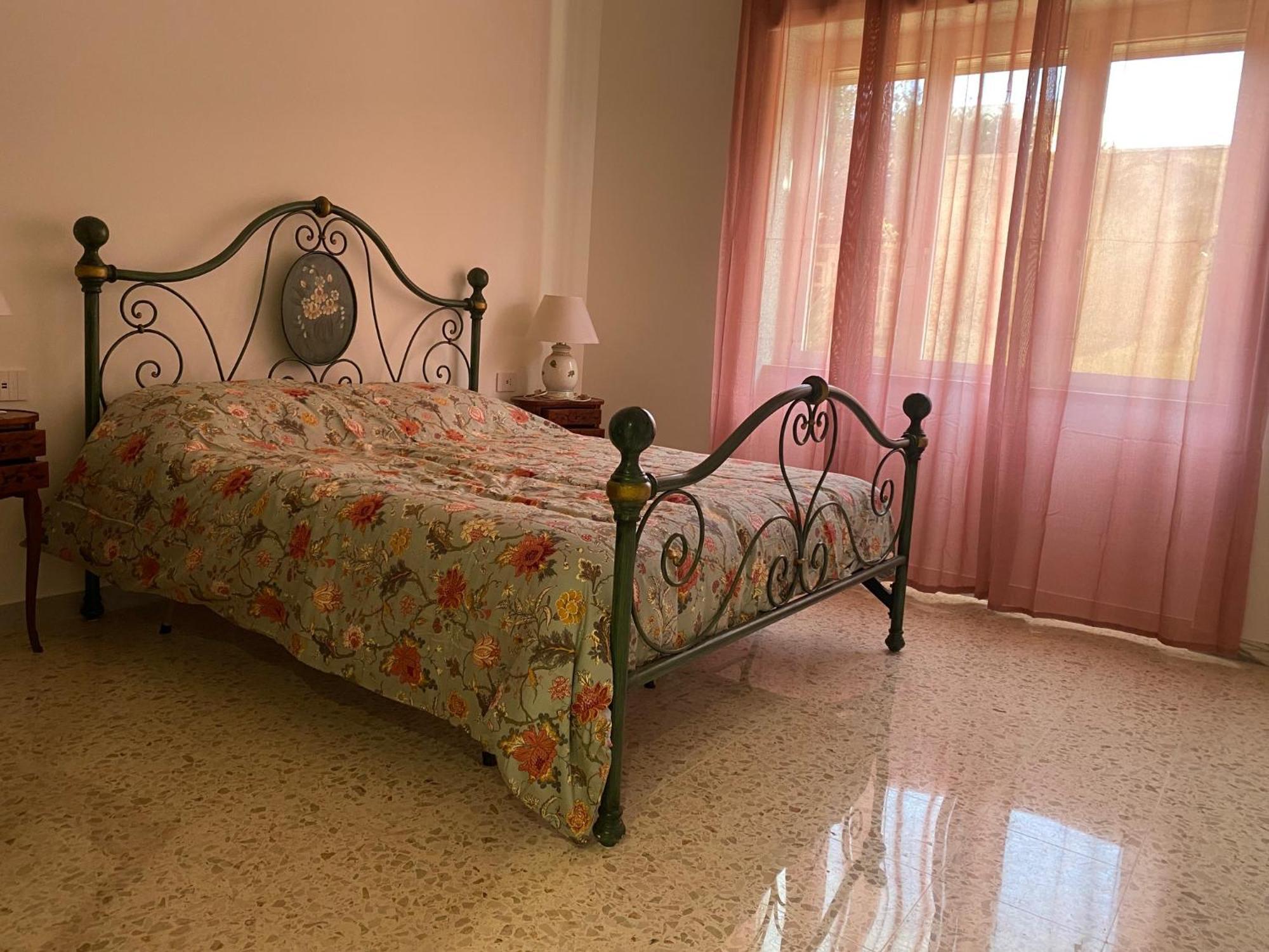 B&B Poseidon ฟิวมิชีโน ภายนอก รูปภาพ